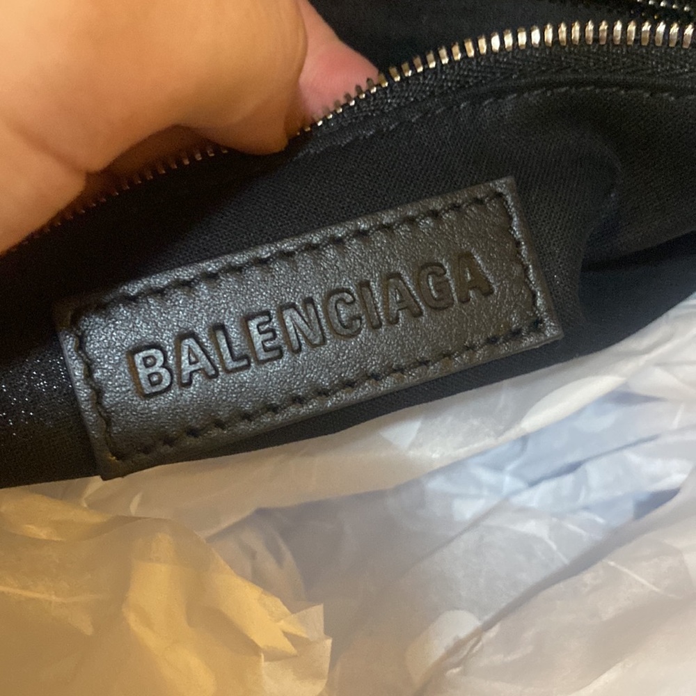 Balenciaga Cities Jumbo Tote - Picture 4 of 7